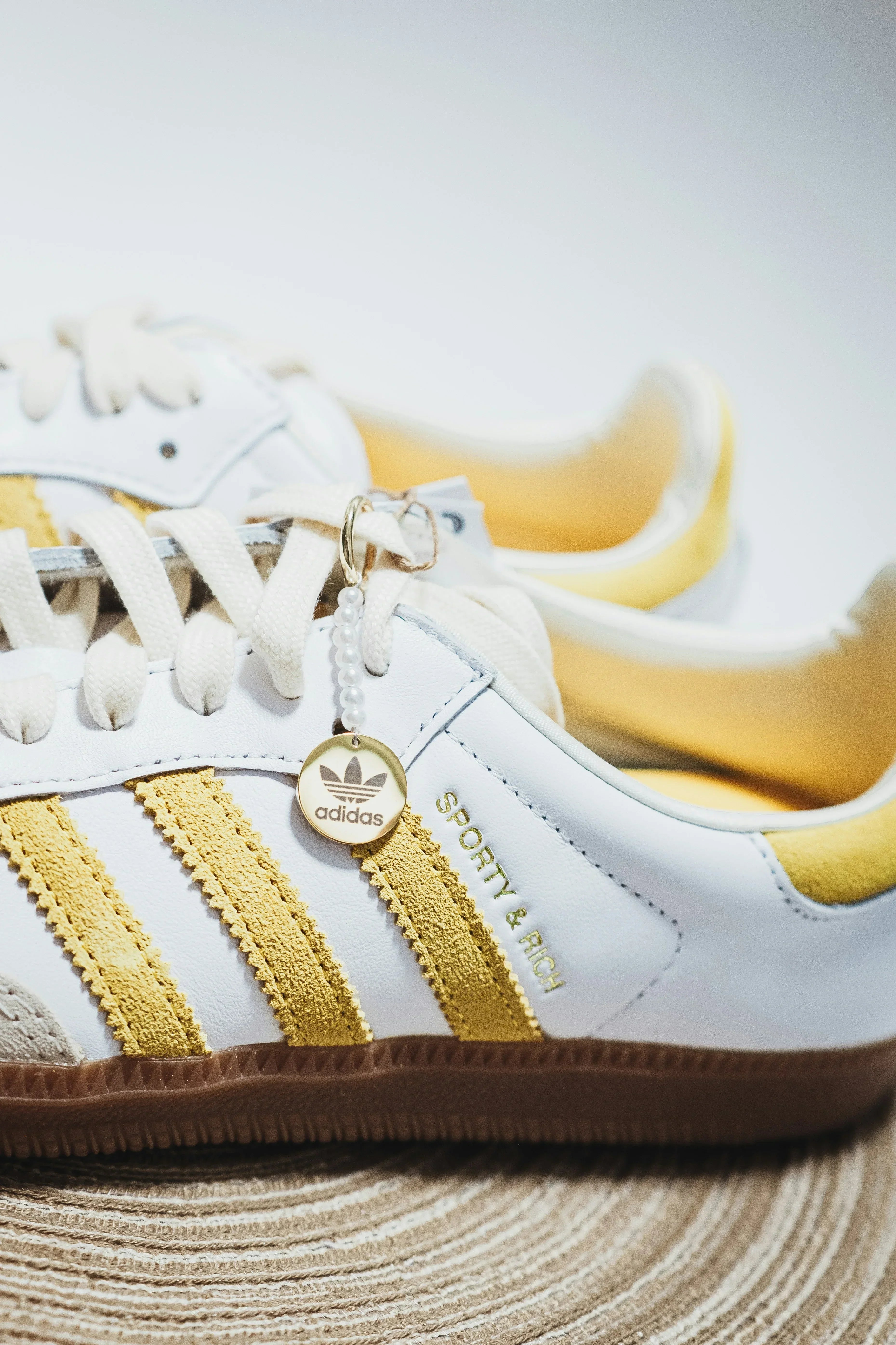 Adidas - dconcept.eu